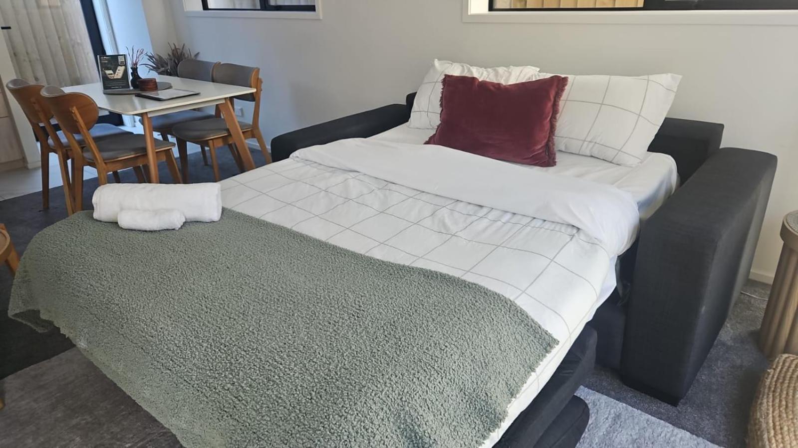 Modern Townhouse Cashel Street 2 Bed 2 Bath Apartamento Christchurch Exterior foto